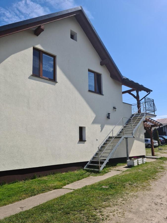 Rodzinny Apartament Na Kaszubach Brusy Exterior photo